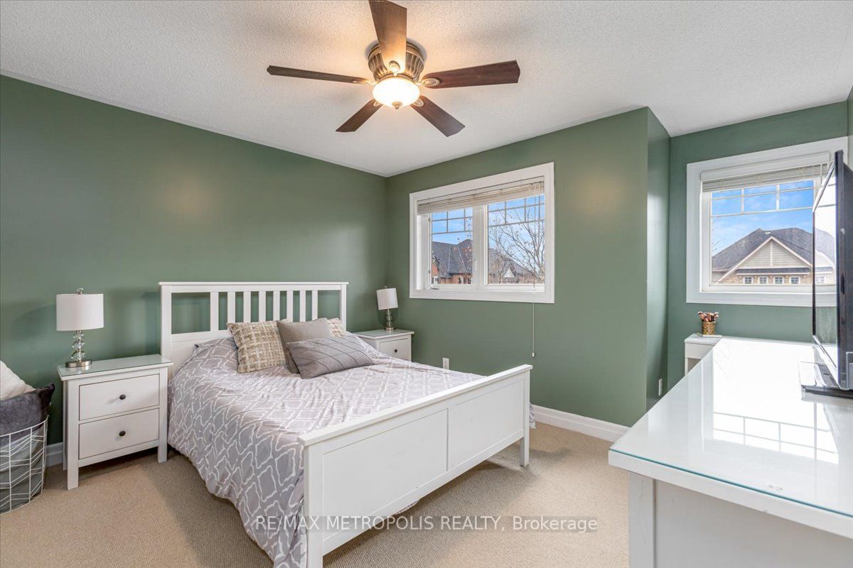 55 Campbell Dr