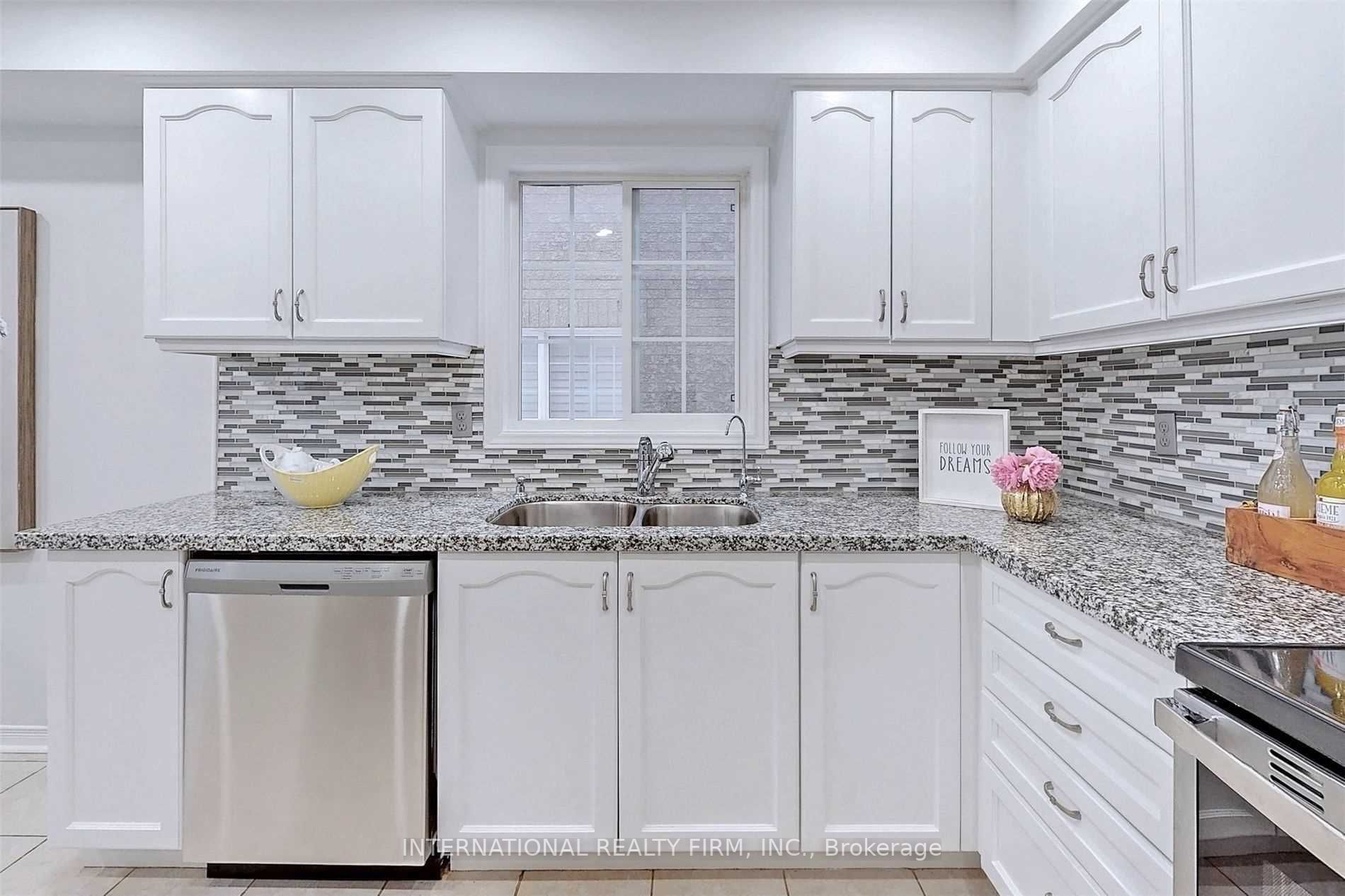 383 Flagstone Way