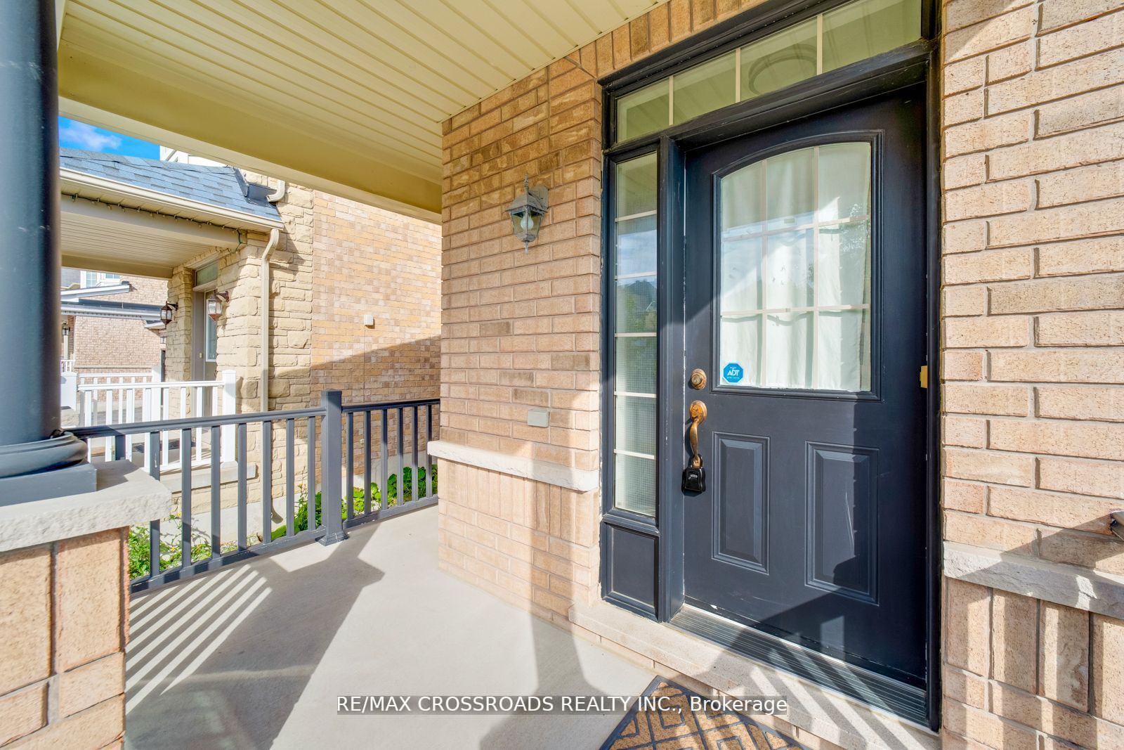 375 Mantle Ave