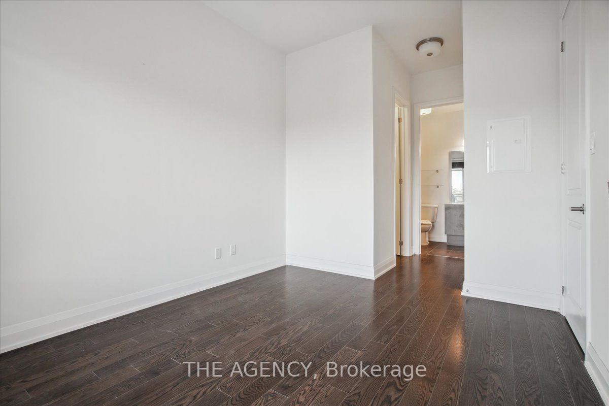 15277 Yonge St, #417