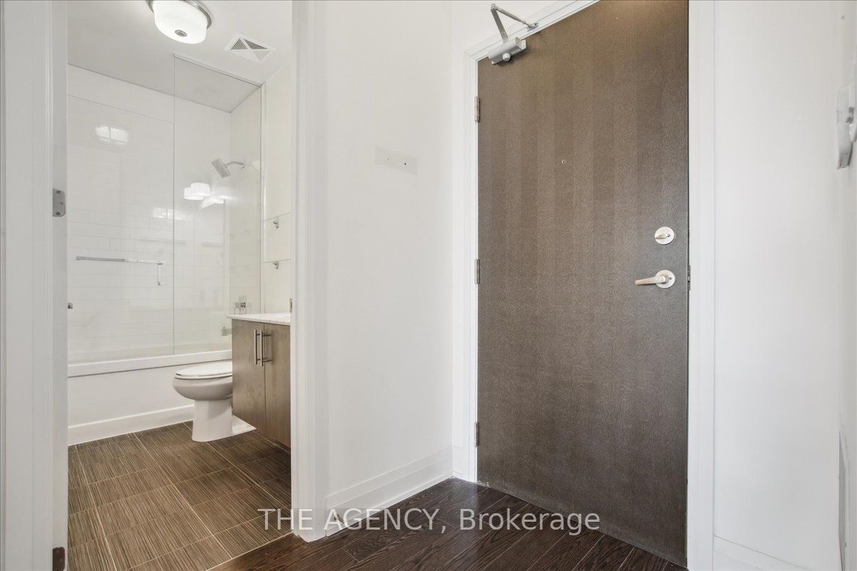15277 Yonge St, #417