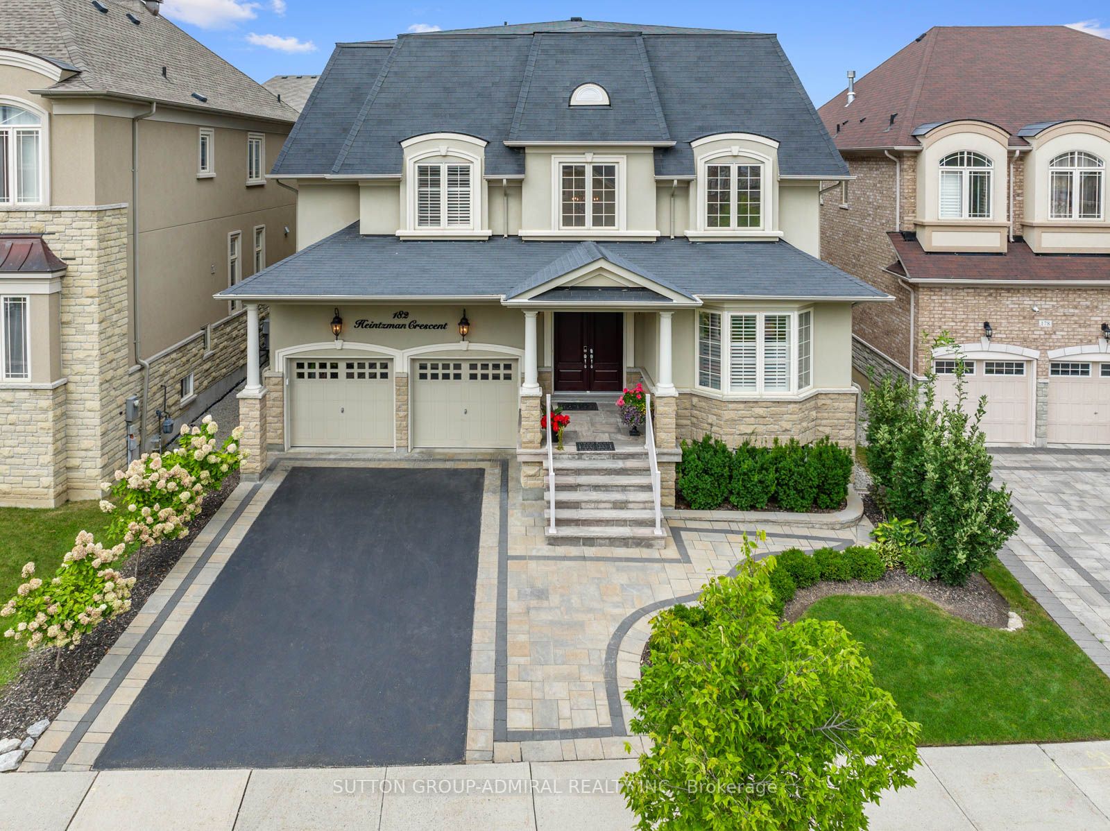 182 Heintzman Cres