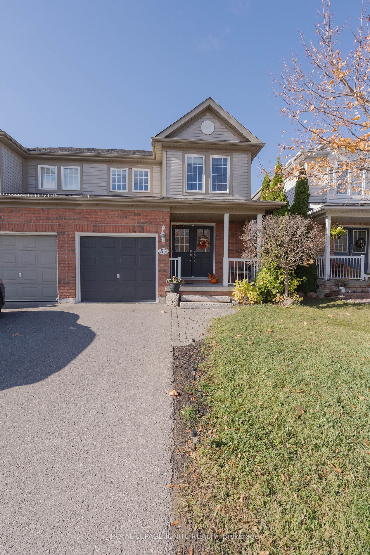 39 Hirst Ave