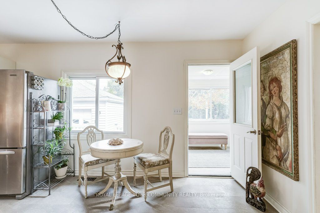 312 Andrew St
