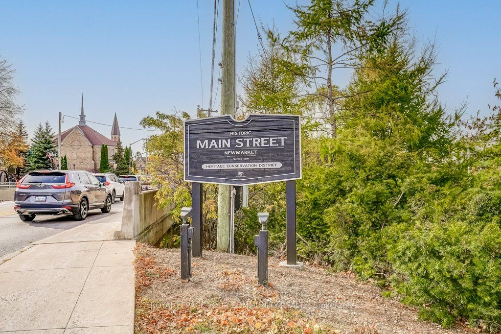 312 Andrew St