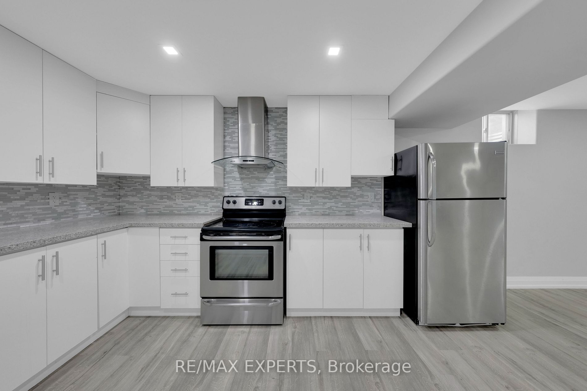 60 Jenkins Ave