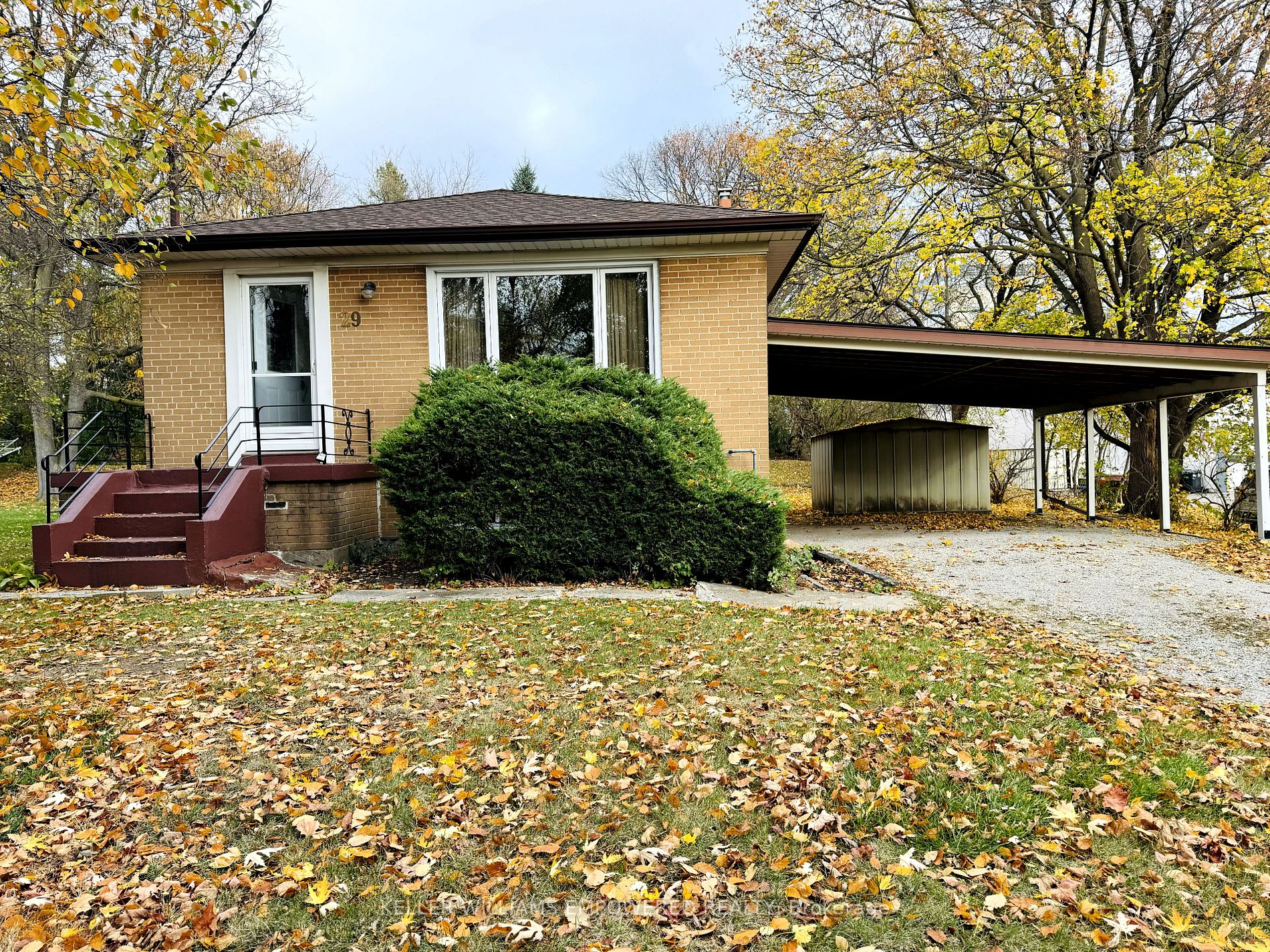 29 Bayview Pkwy