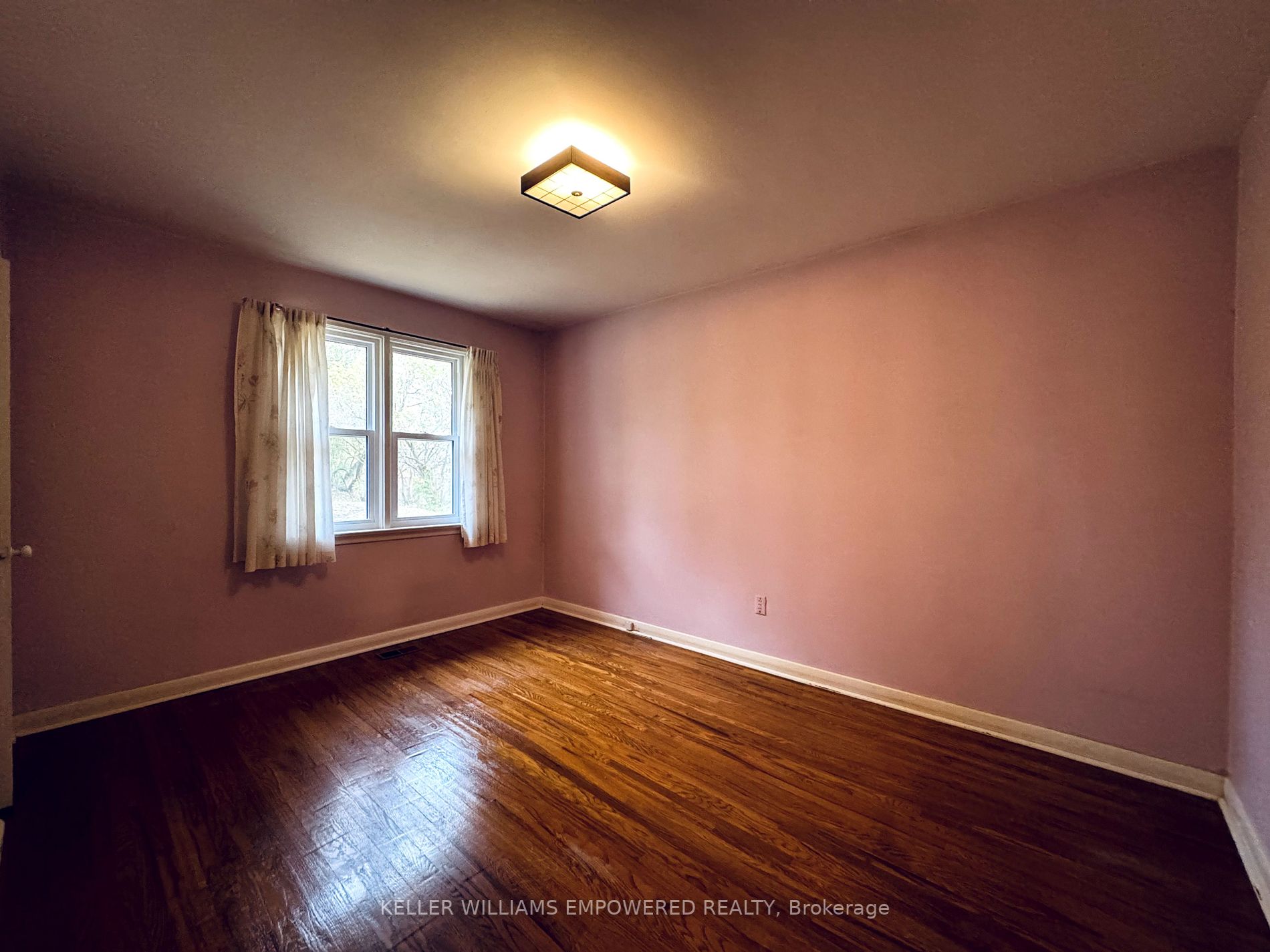 29 Bayview Pkwy