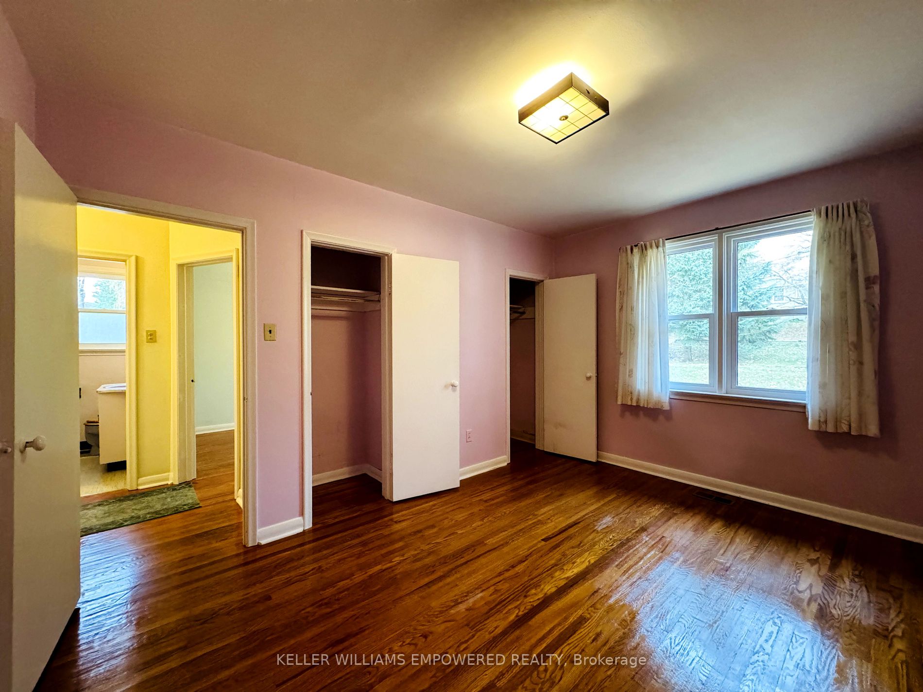 29 Bayview Pkwy