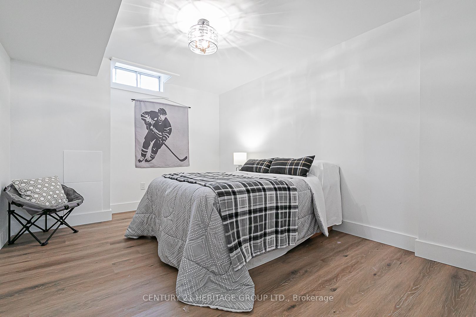 127 Crossland Gate
