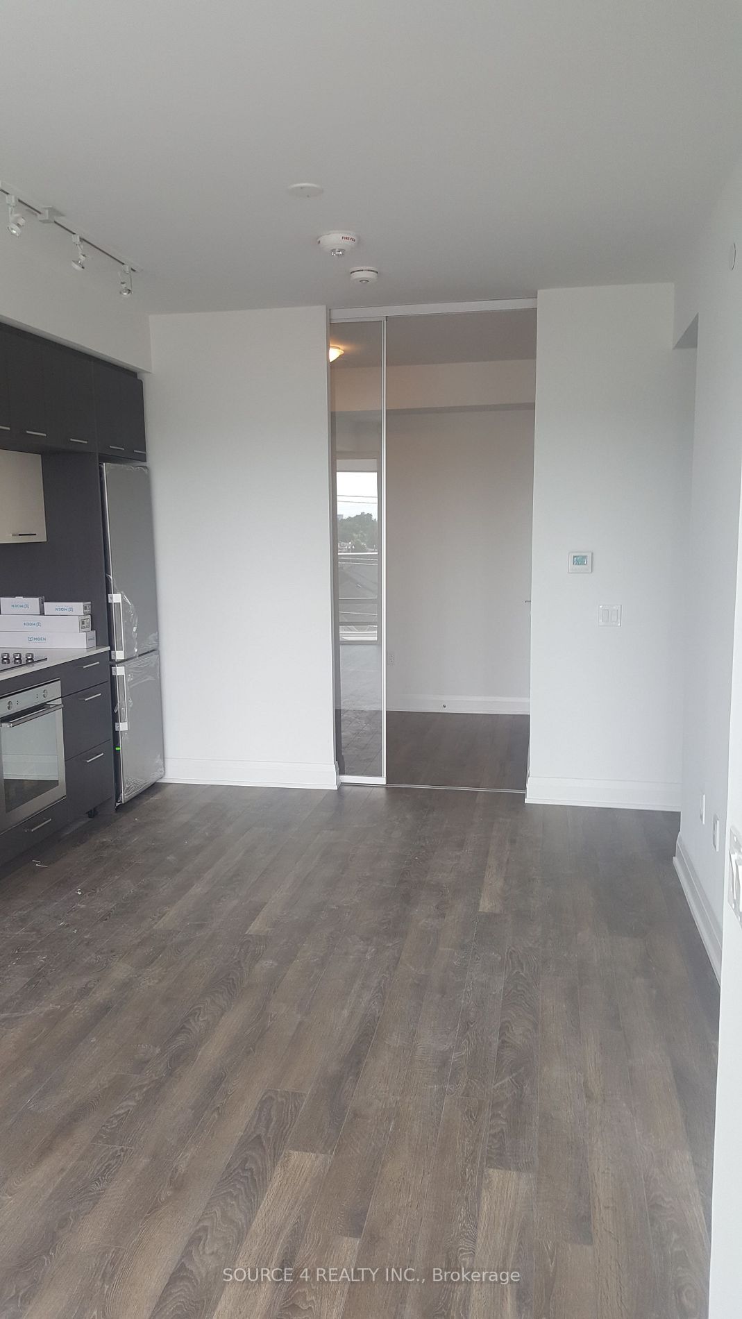 4800 Highway 7, #608