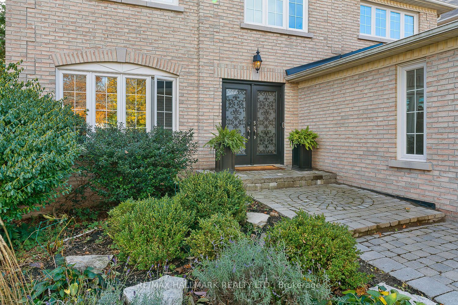 94 Corner Ridge Rd