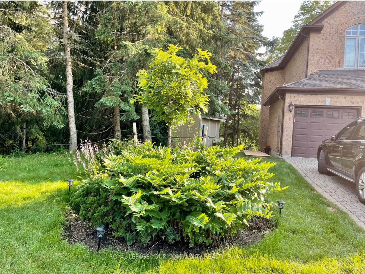 752 Madeline Hts, #Lower