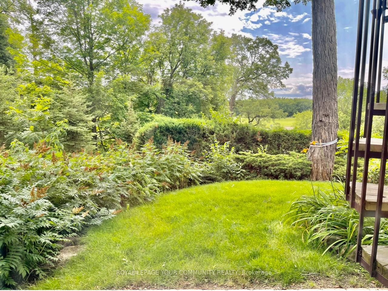 752 Madeline Hts, #Lower
