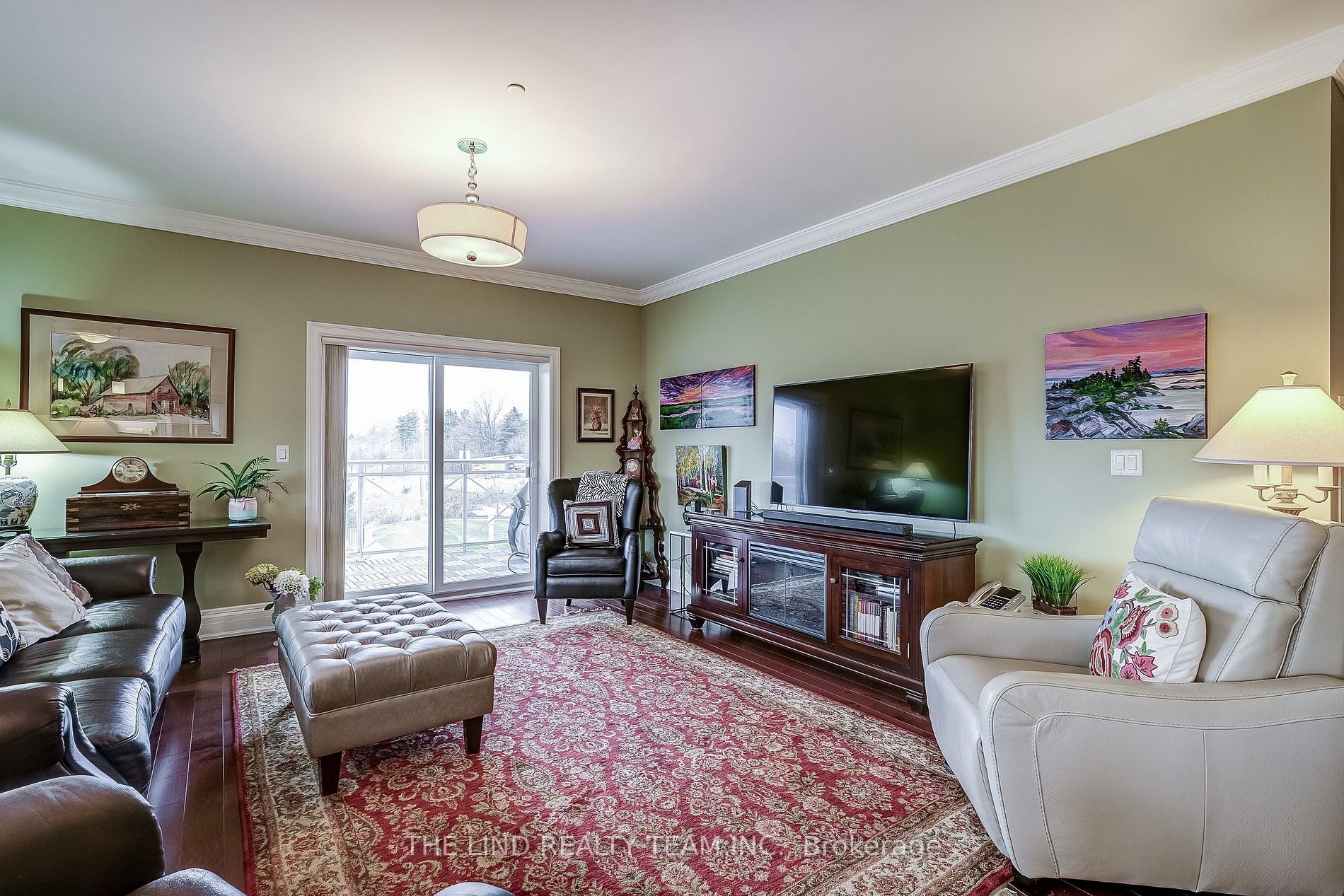 80 Burns Blvd, #227