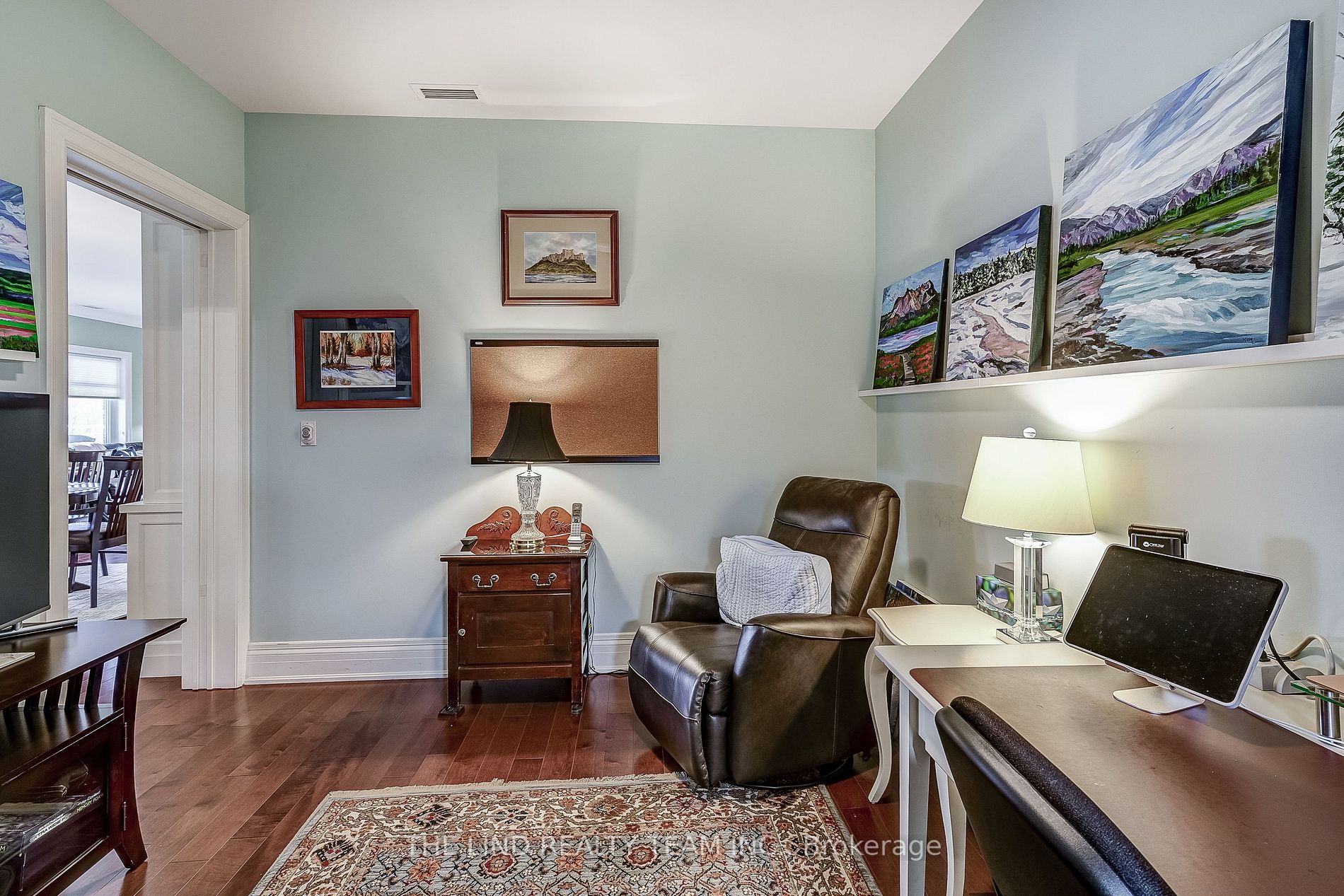 80 Burns Blvd, #227