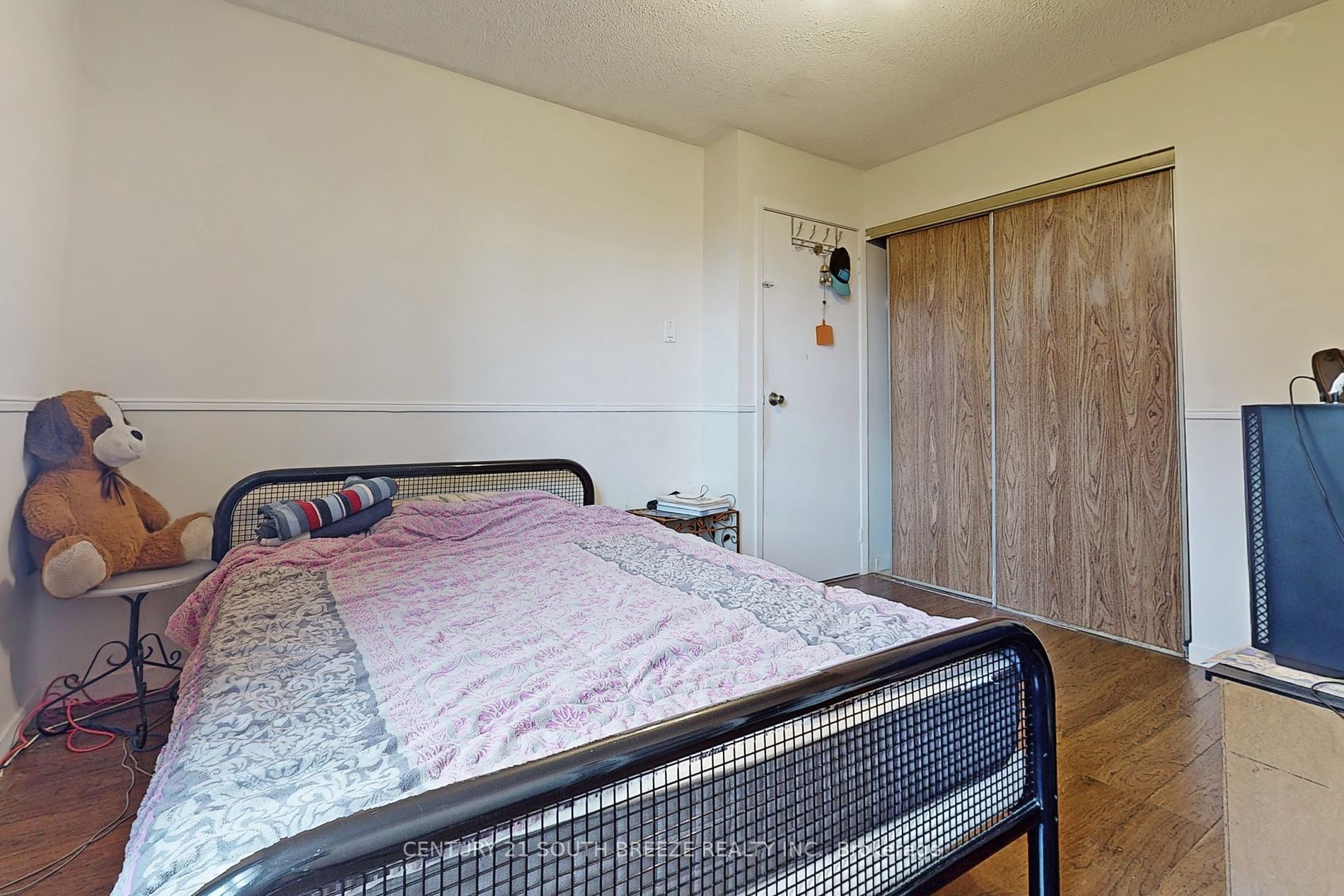 18 Joanna Cres