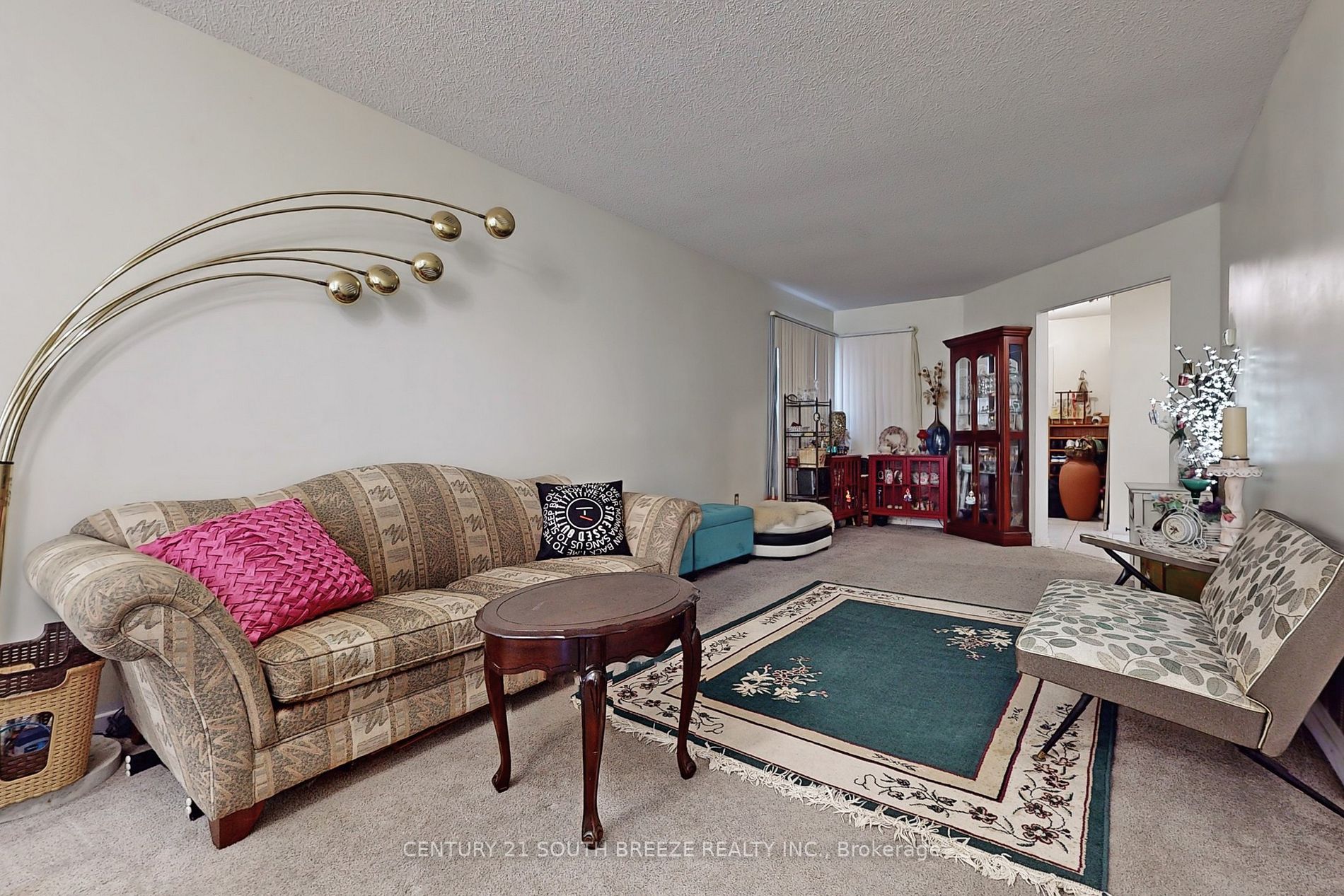 18 Joanna Cres