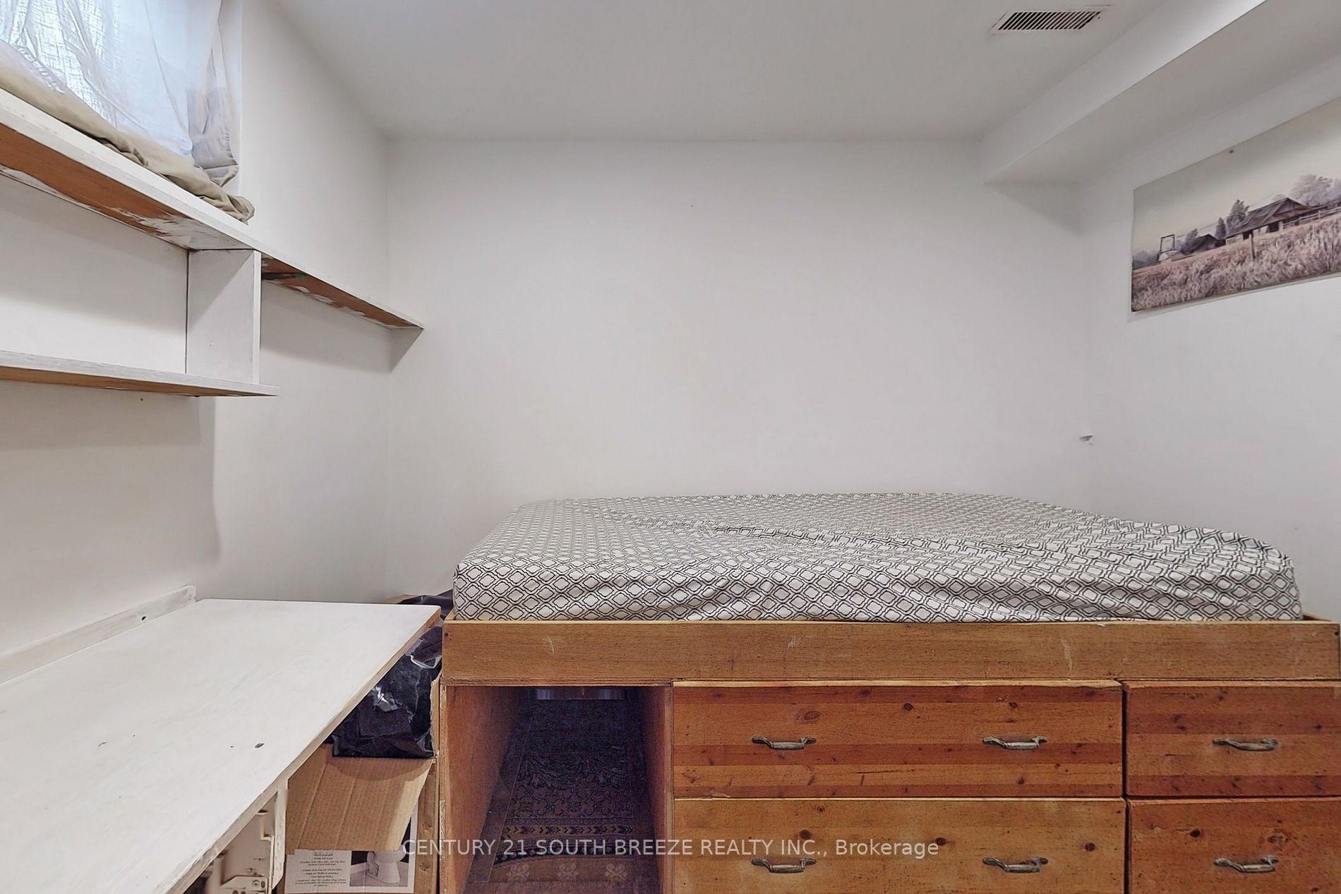 18 Joanna Cres
