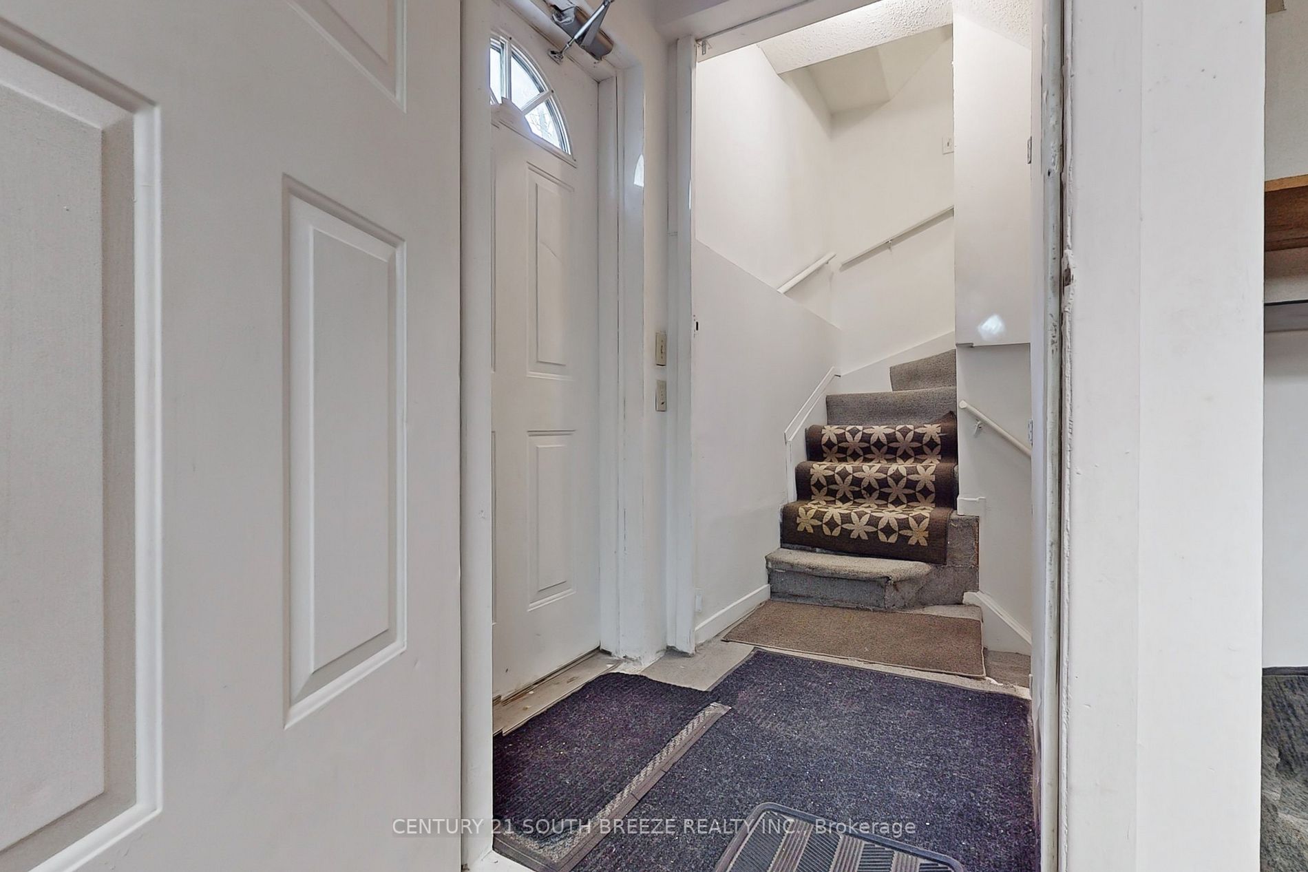 18 Joanna Cres