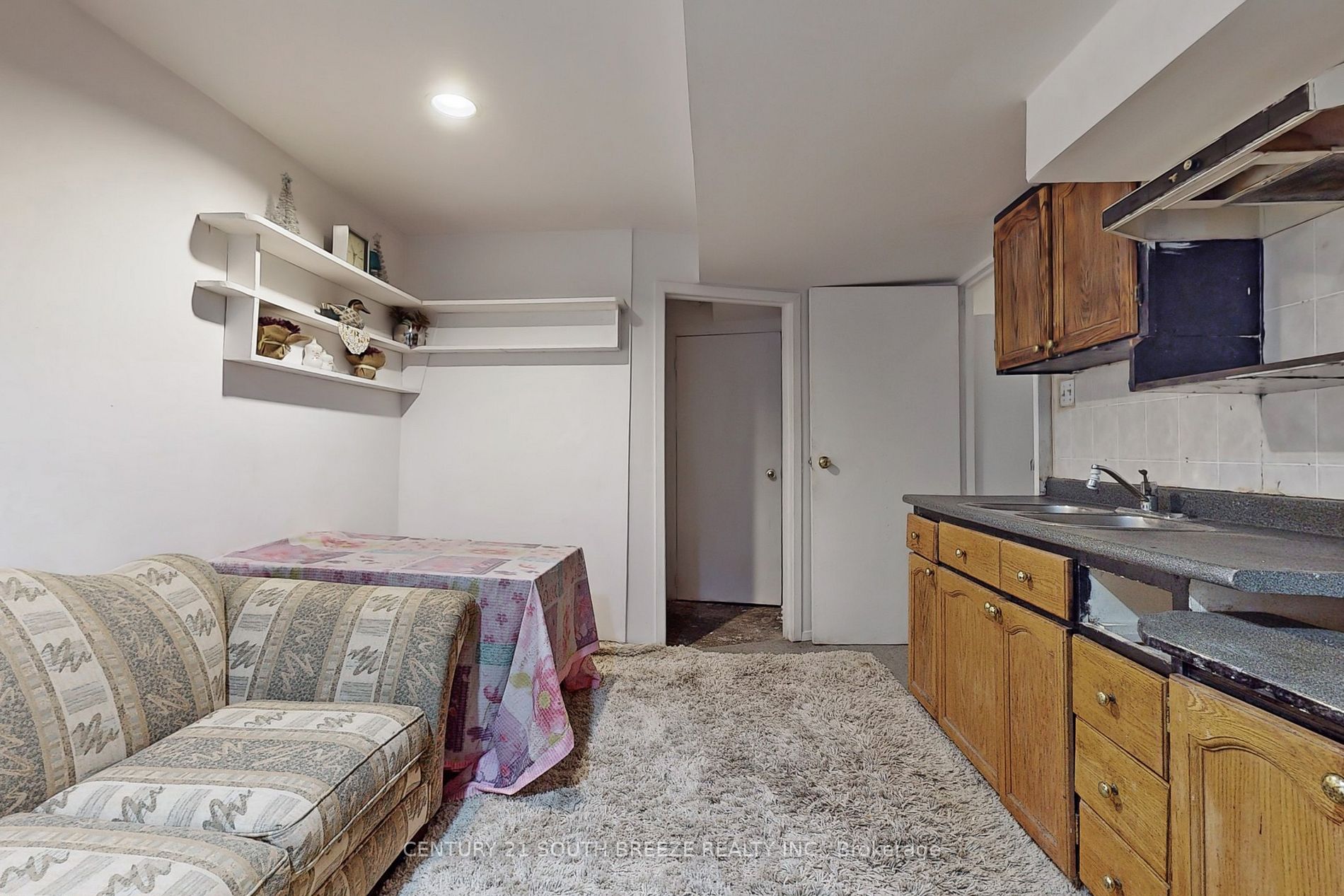 18 Joanna Cres