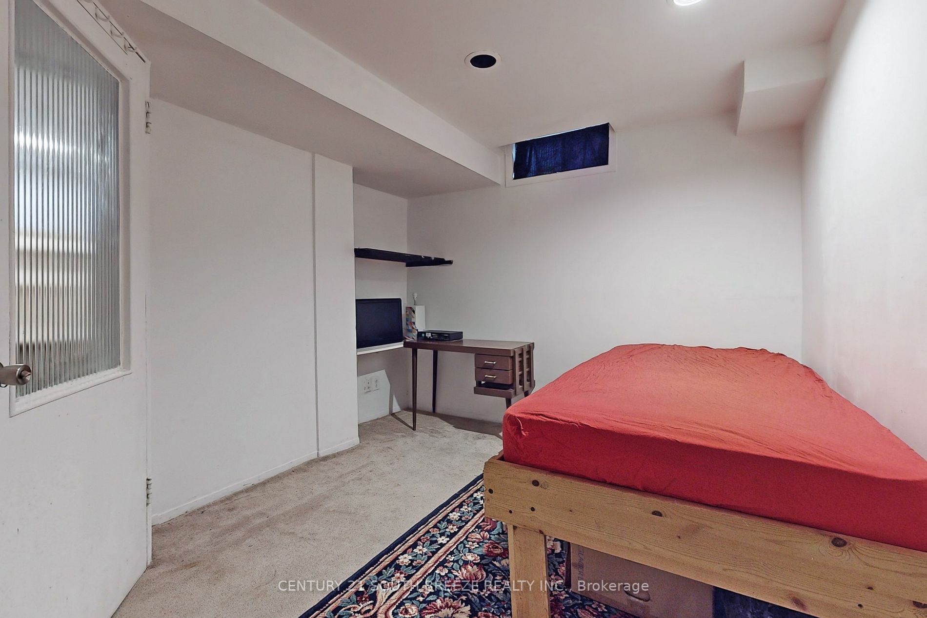 18 Joanna Cres