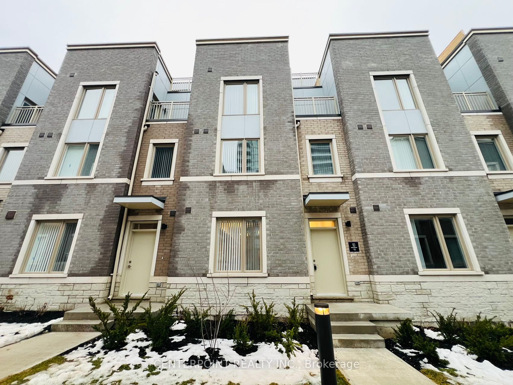 10 Almond Blossom Mews #99