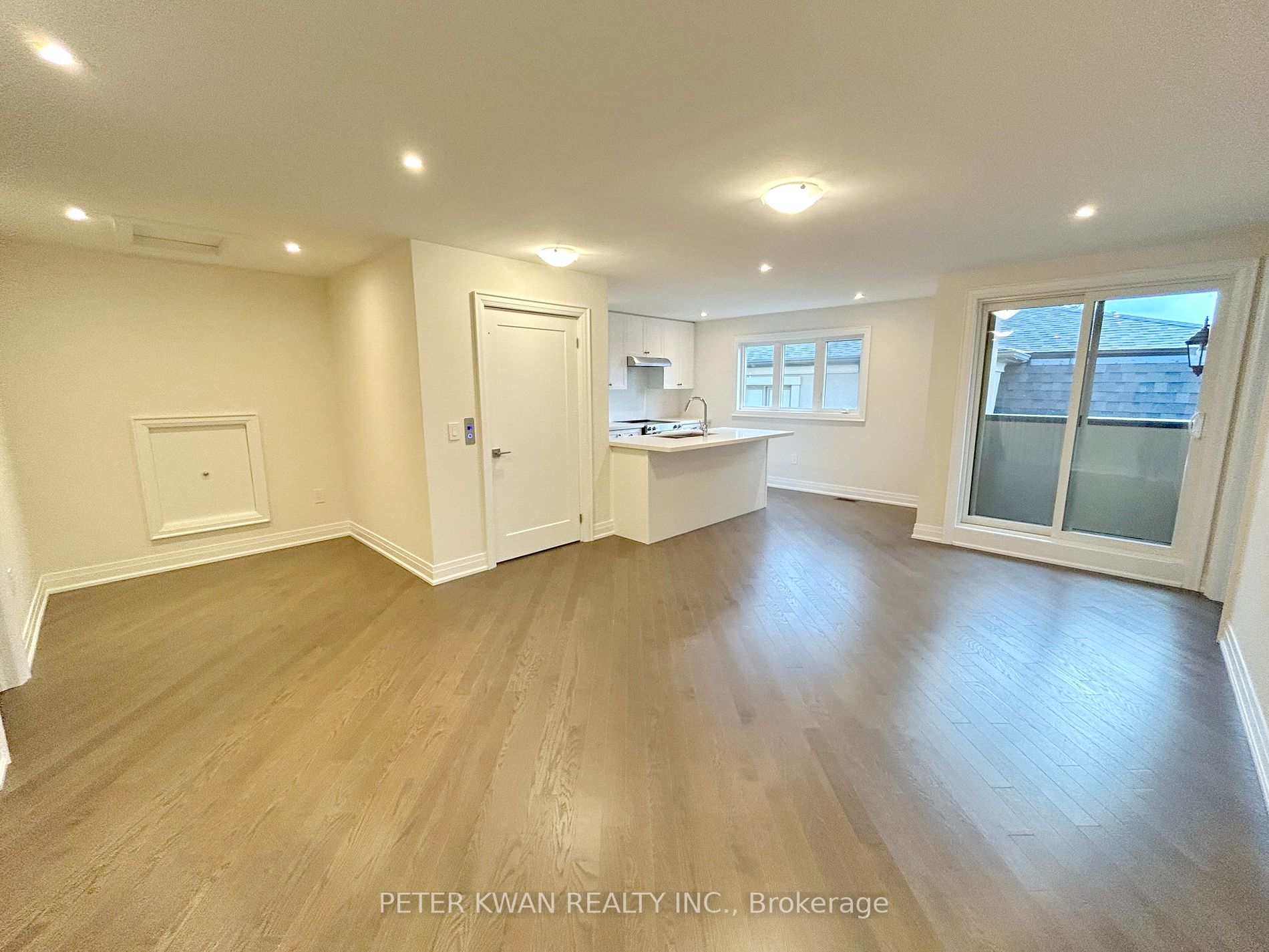 133 Hillsview Dr