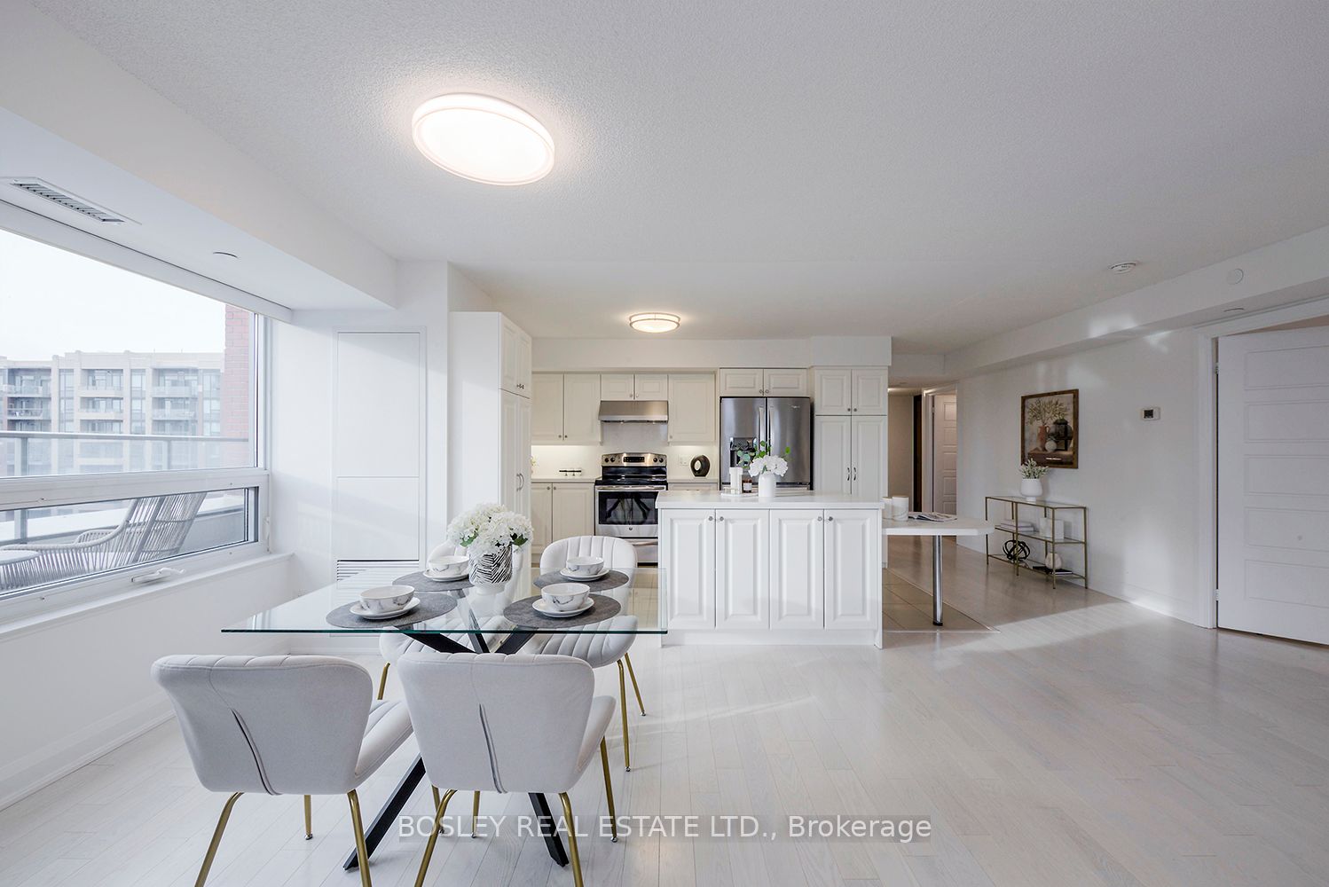 1 Uptown Dr, #703