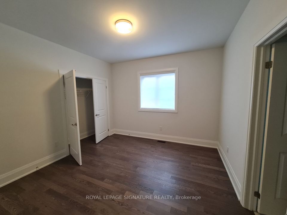 563 Kleinburg Summit Way