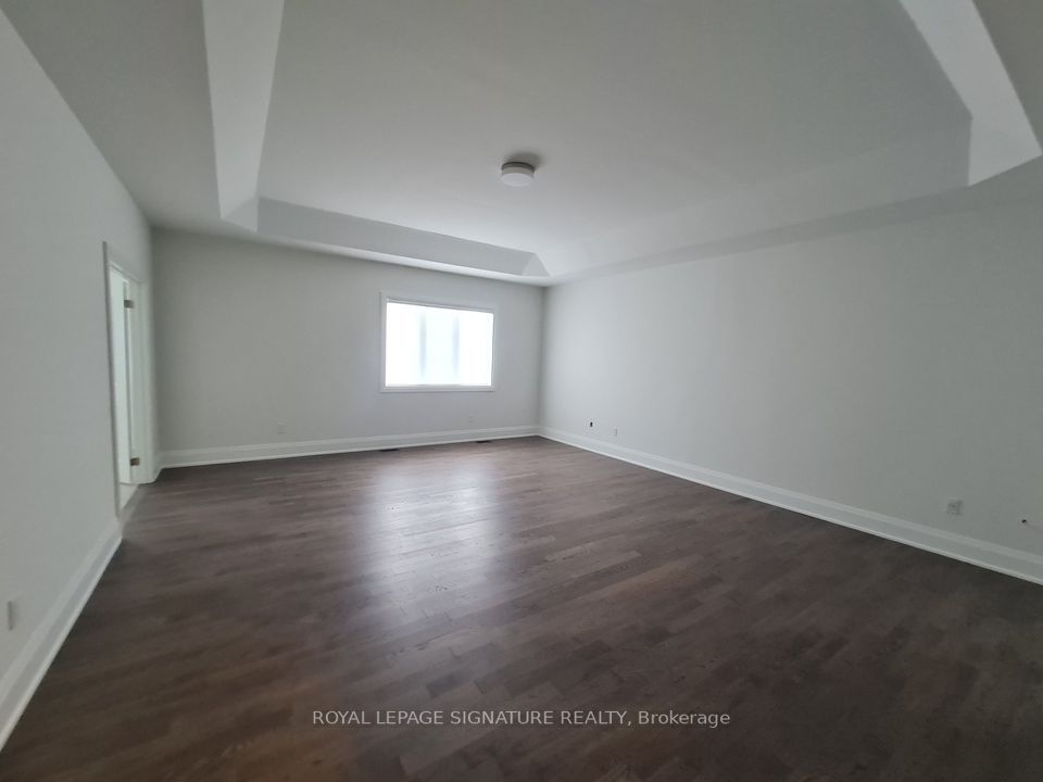 563 Kleinburg Summit Way