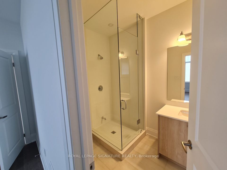 563 Kleinburg Summit Way