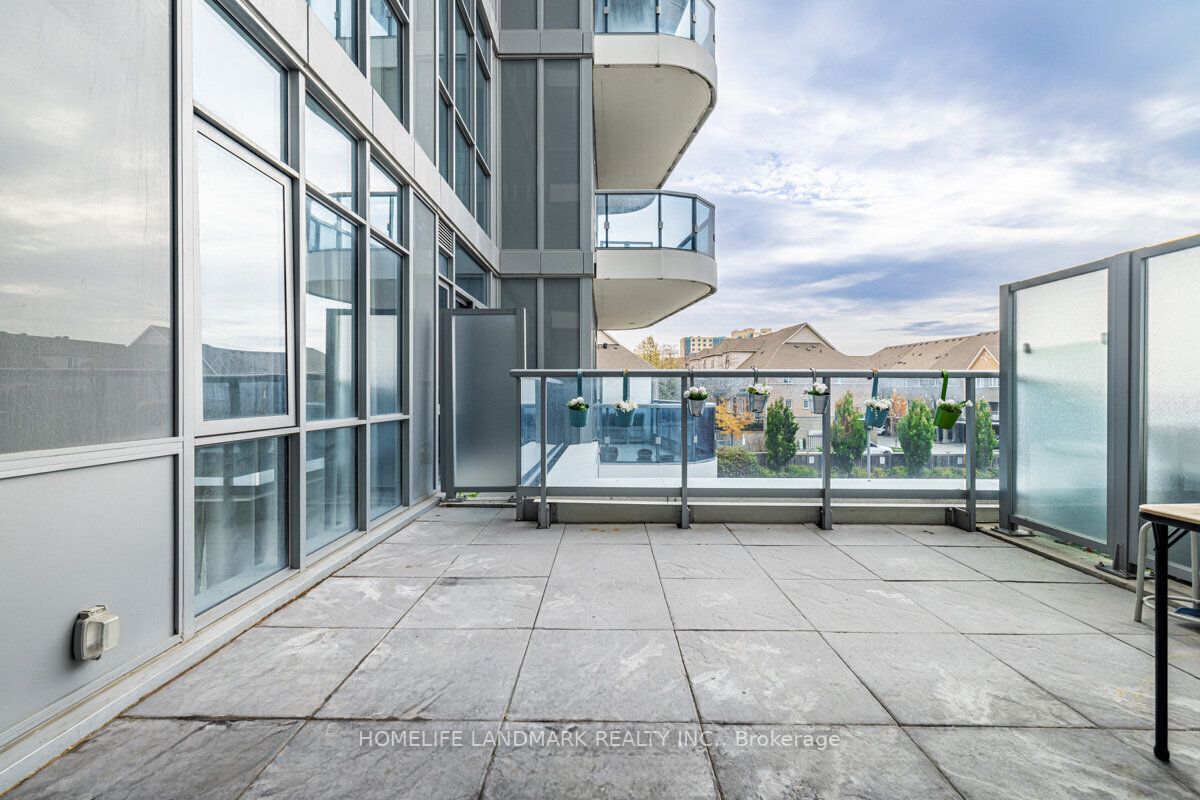 9471 Yonge Street, #213
