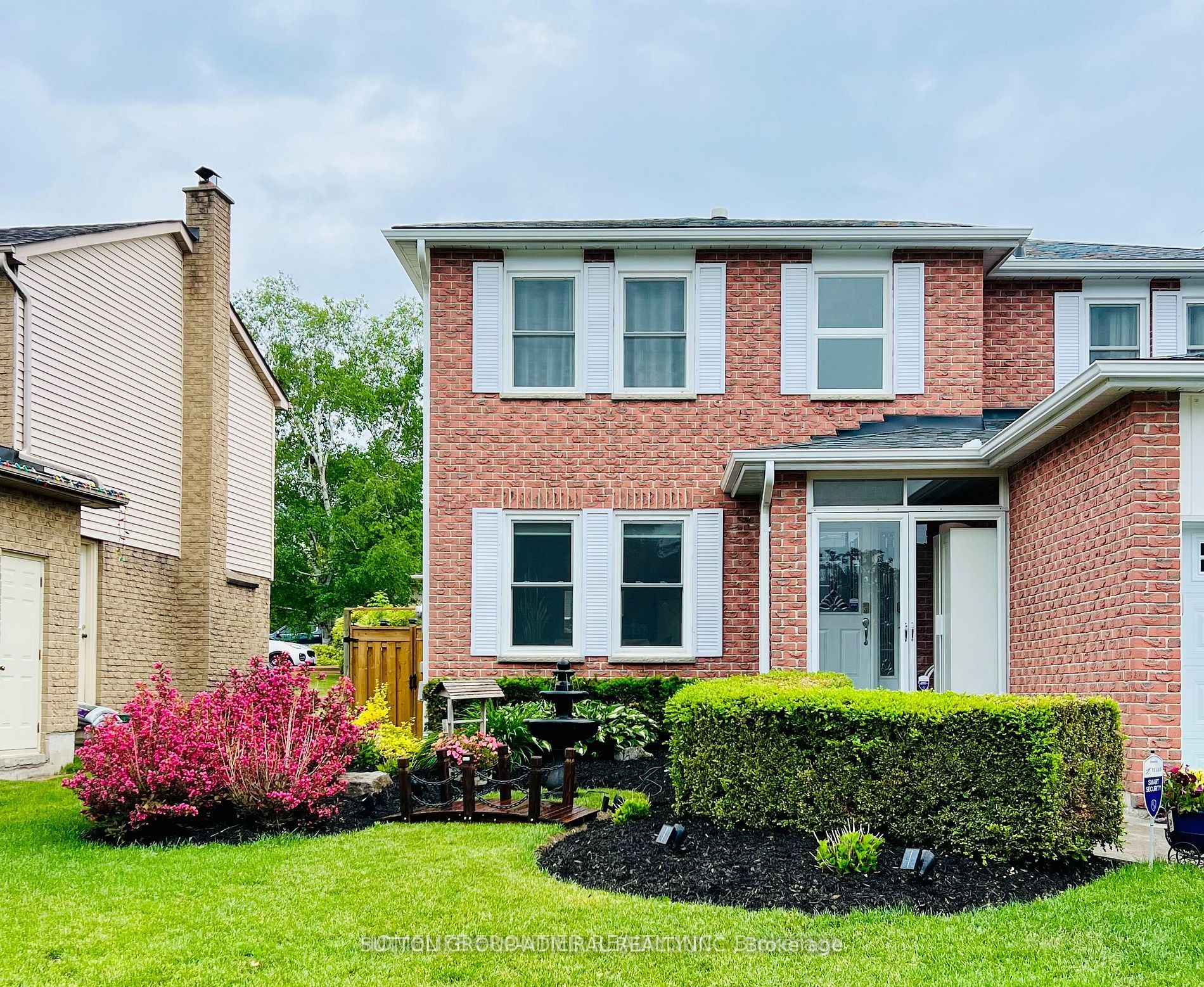 98 Colony Trail Blvd