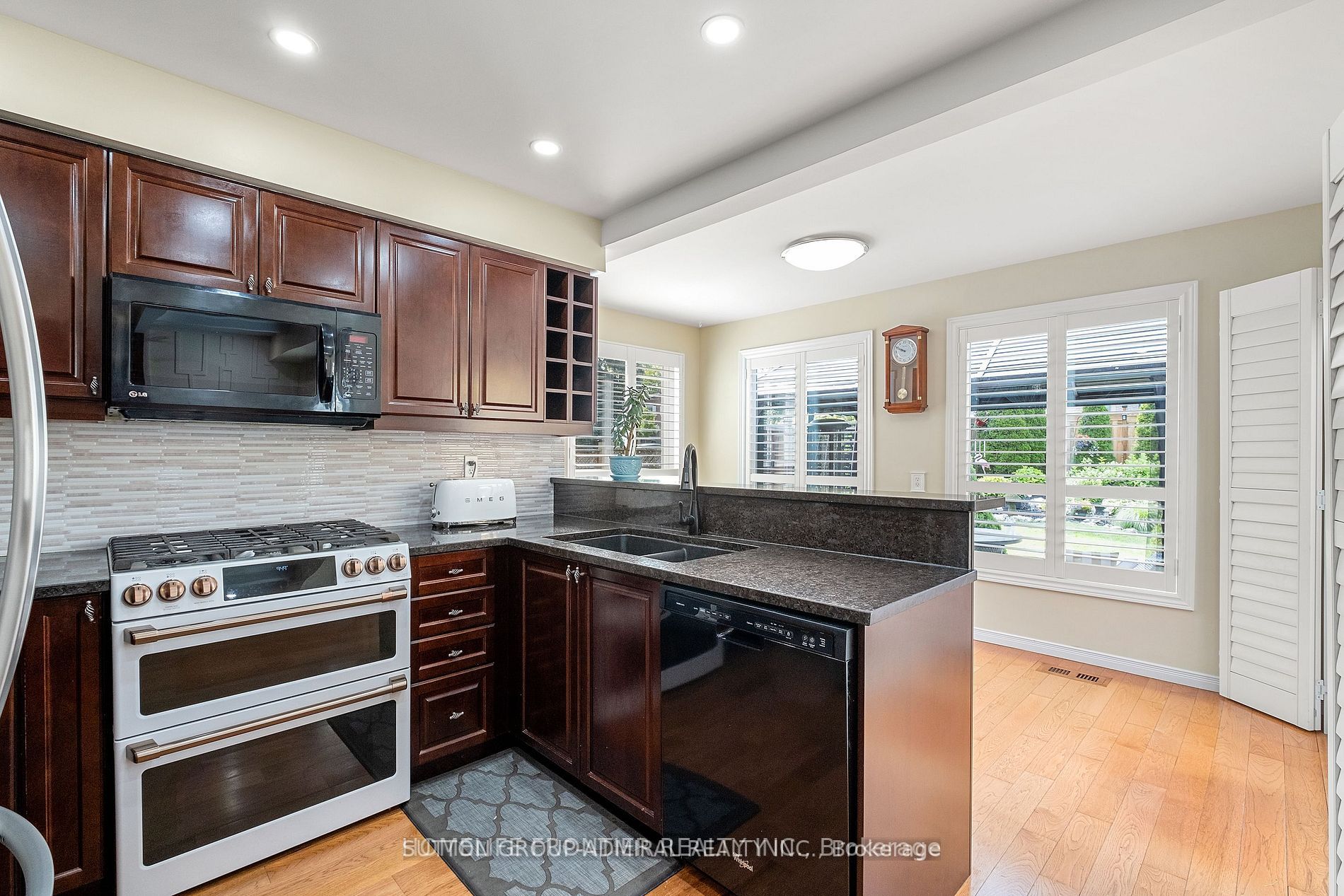 98 Colony Trail Blvd