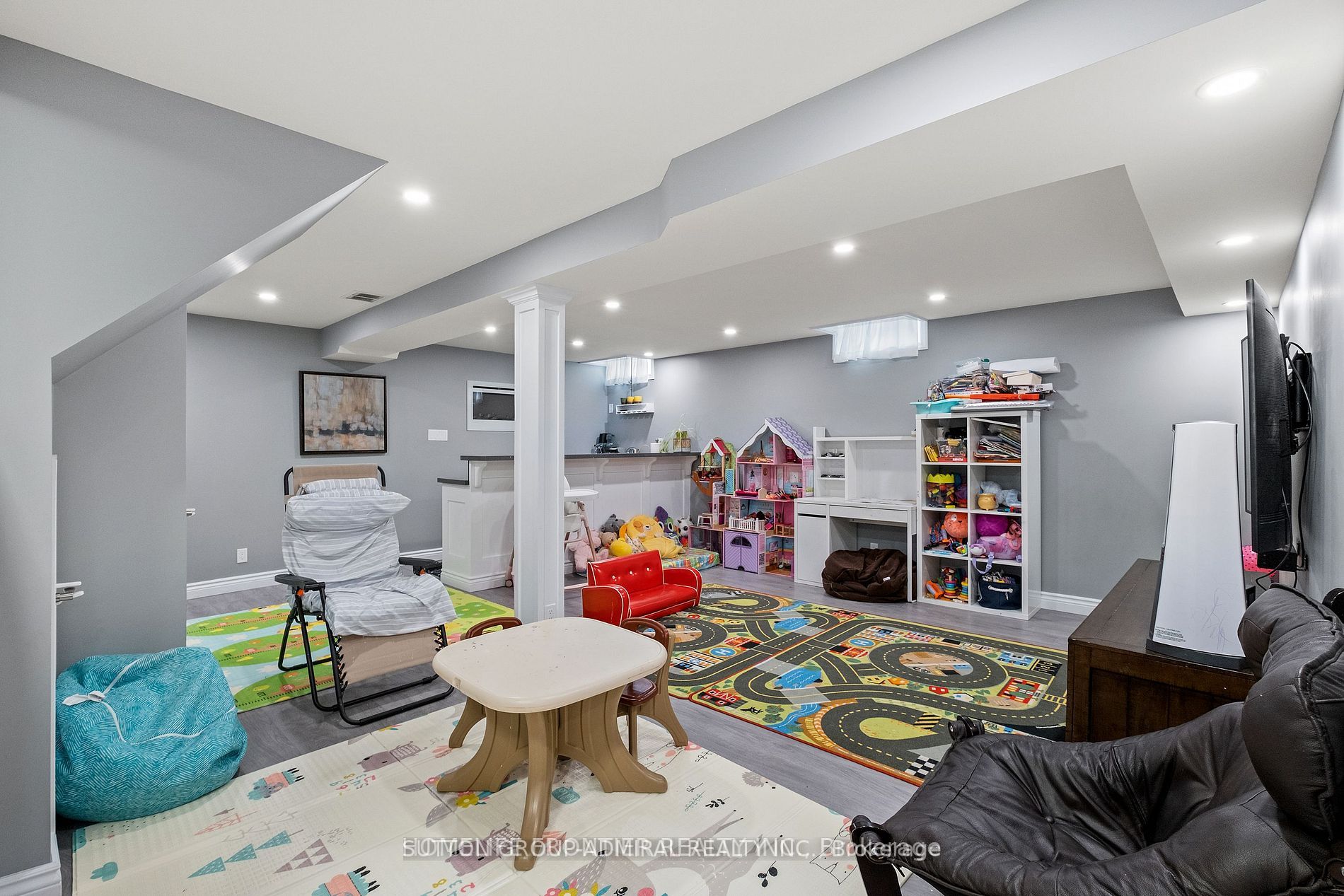 98 Colony Trail Blvd