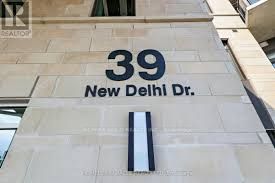 39 New Delhi Dr, #209