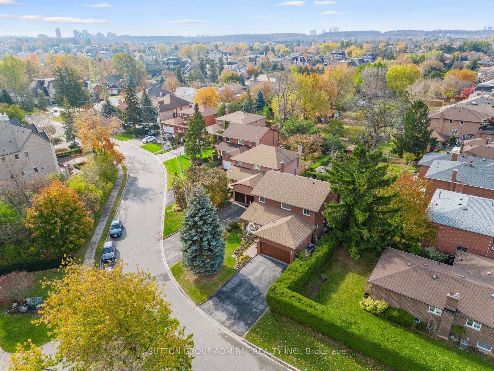 84 Pearson Ave