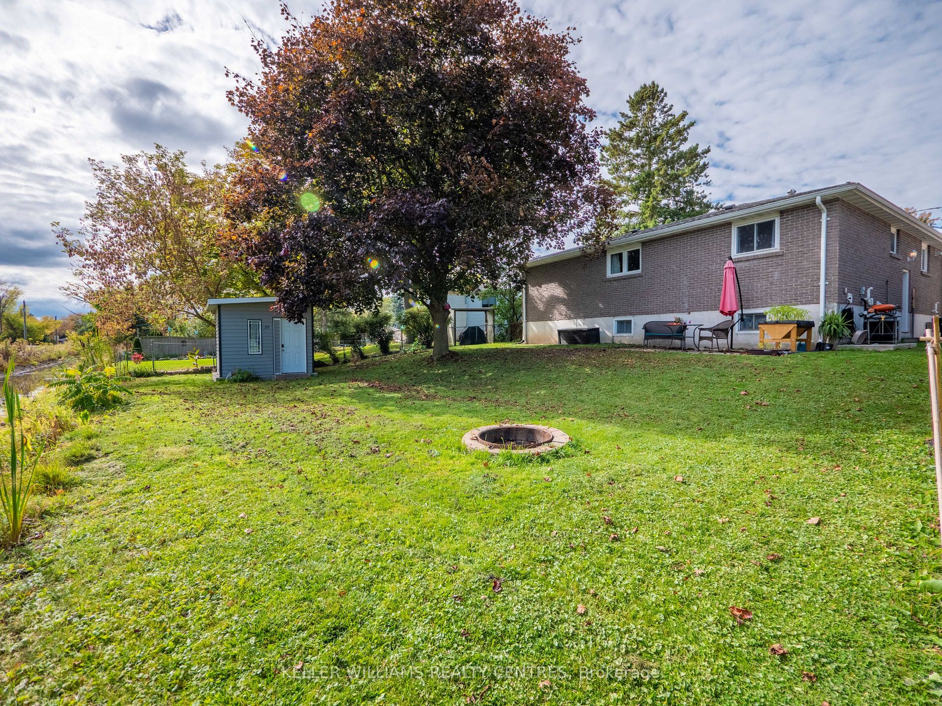 25 Townsend Ave