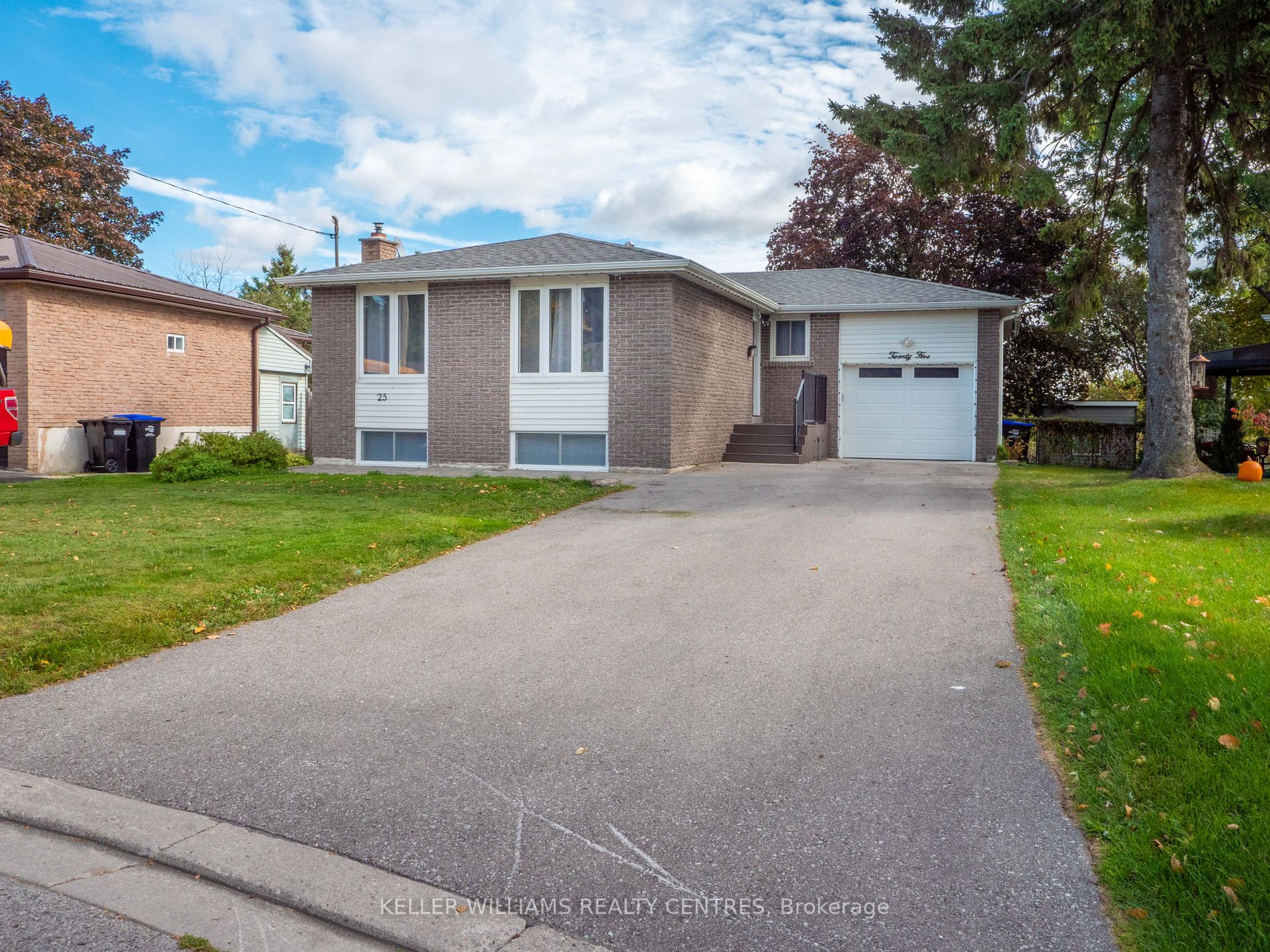 25 Townsend Ave