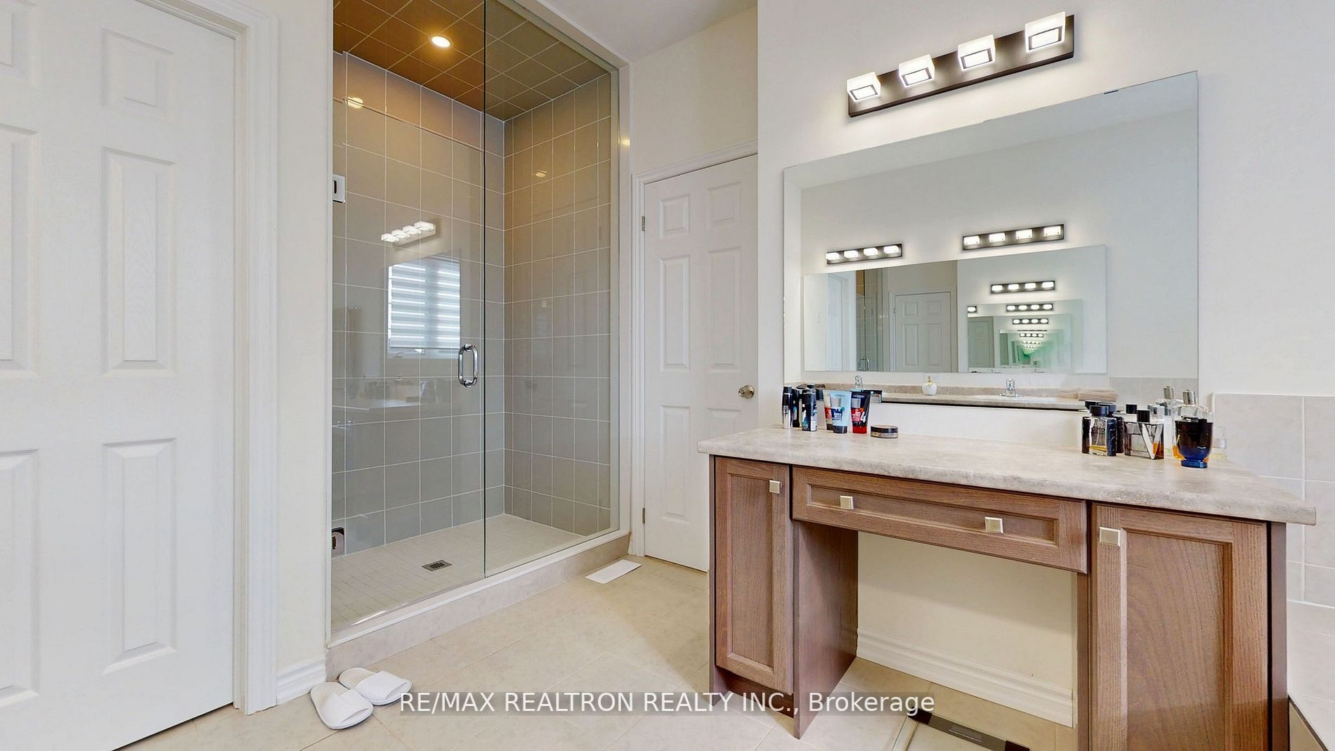 45 Kenneth Ross Bend
