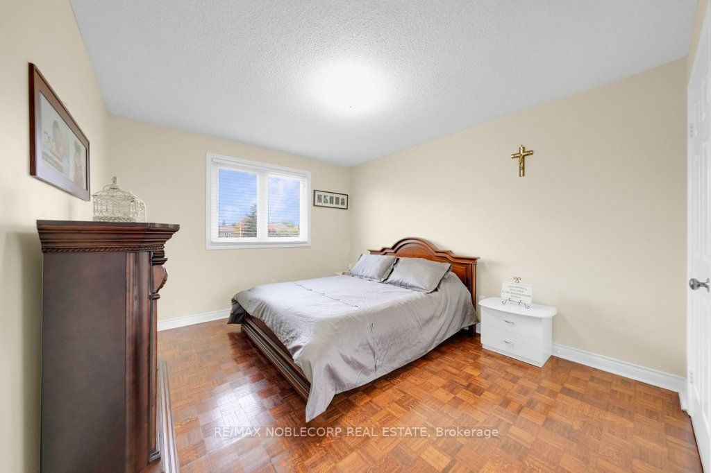 70 Lime Dr