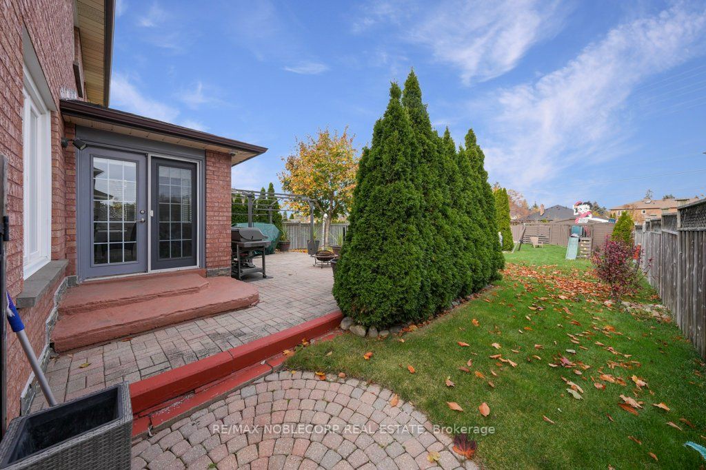 70 Lime Dr
