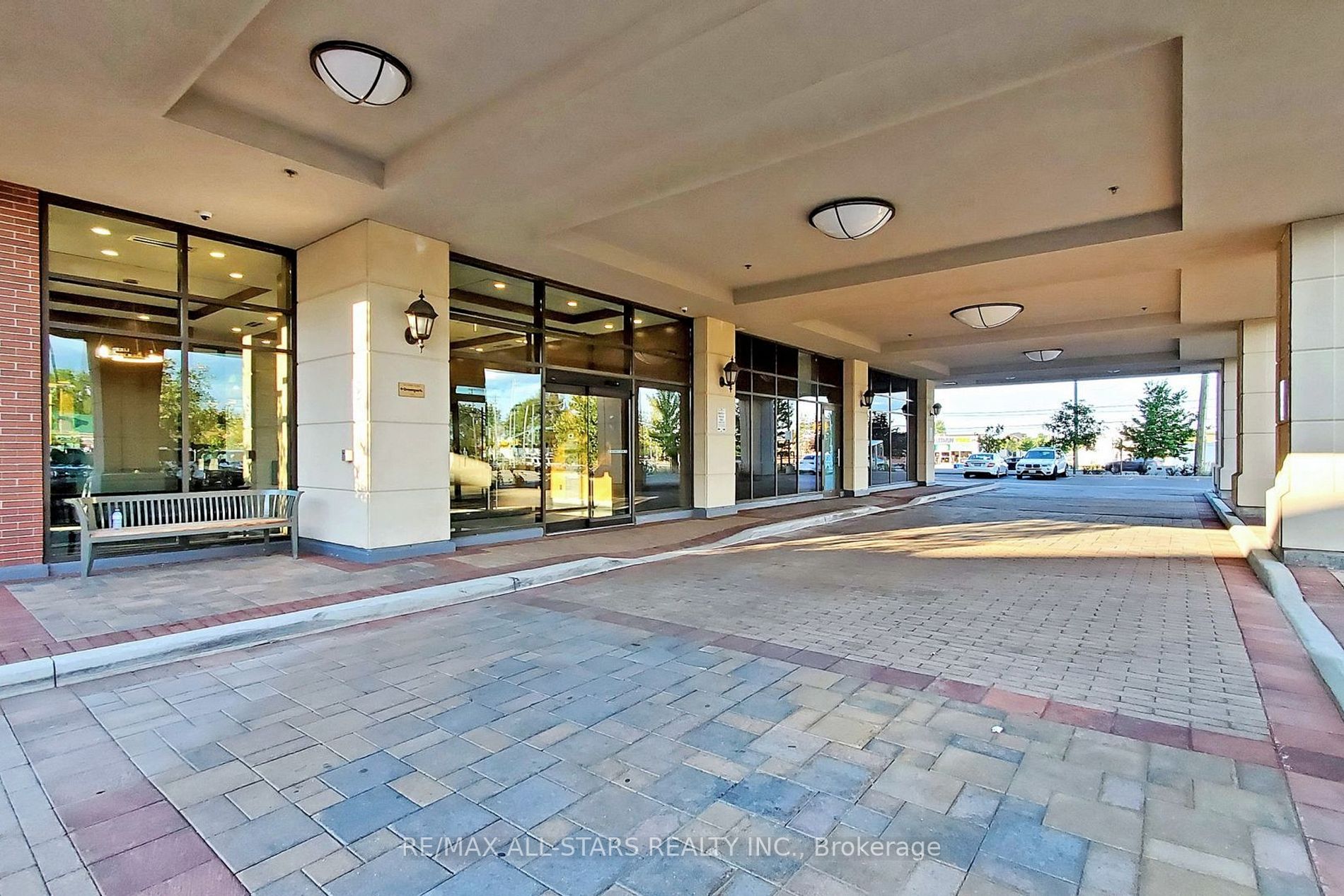 9500 Markham Rd, #1011