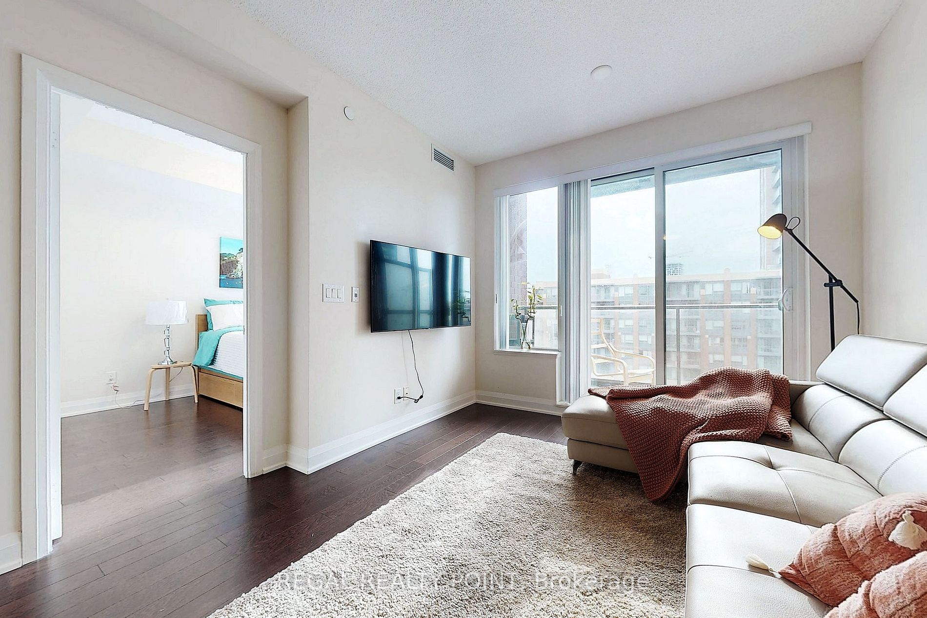 28 Uptown Dr, #728