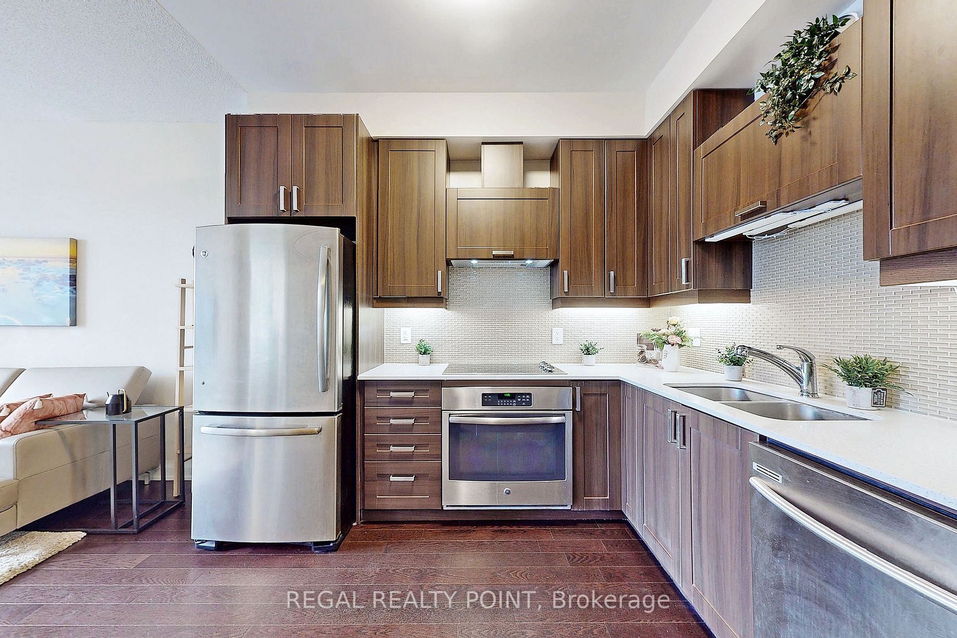 28 Uptown Dr, #728
