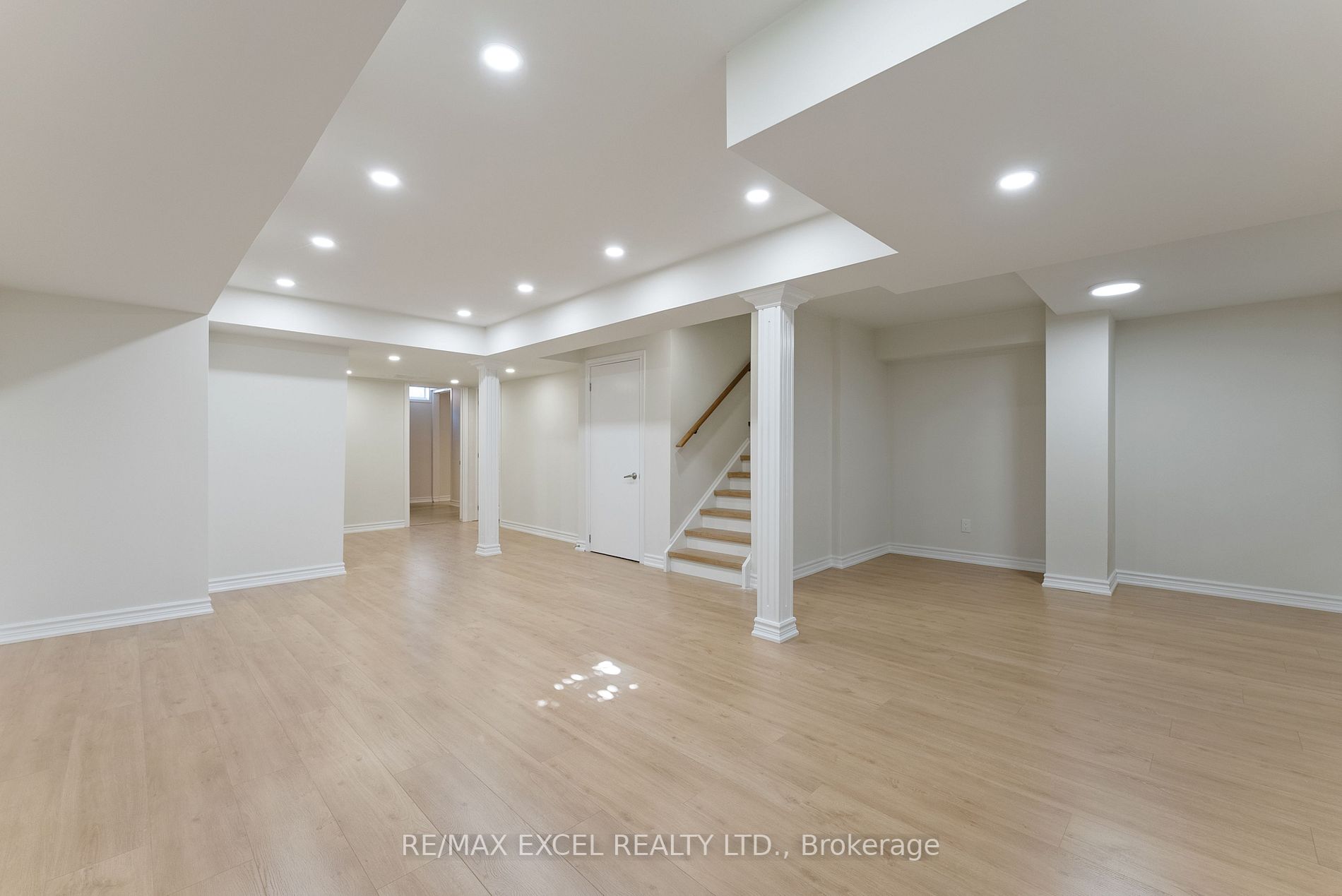 89 Andriana Cres
