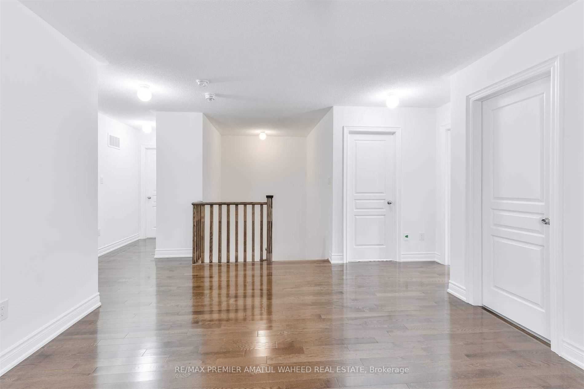 596 Mactier Dr