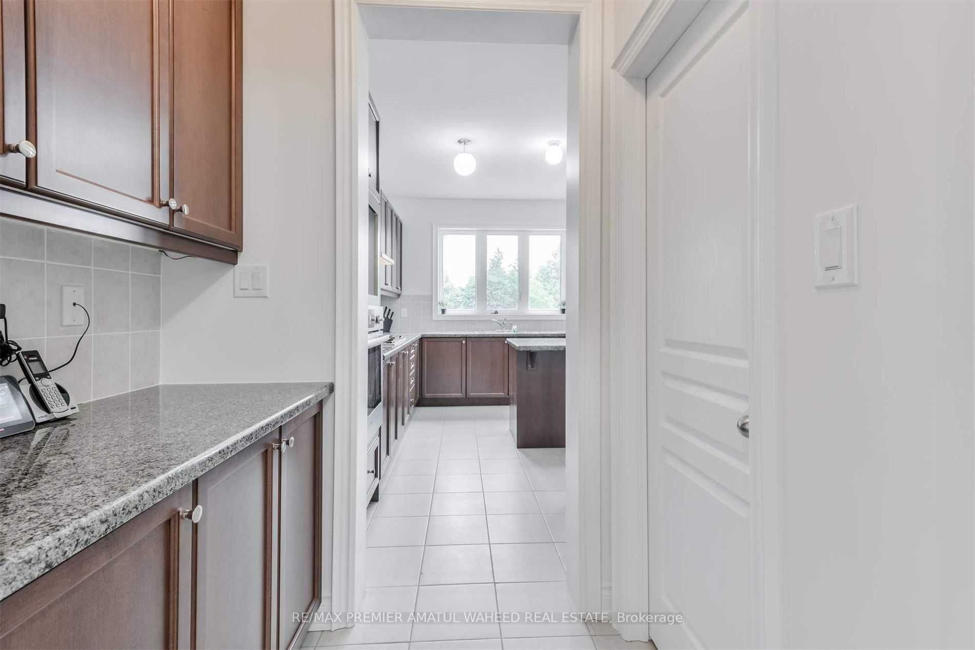 596 Mactier Dr