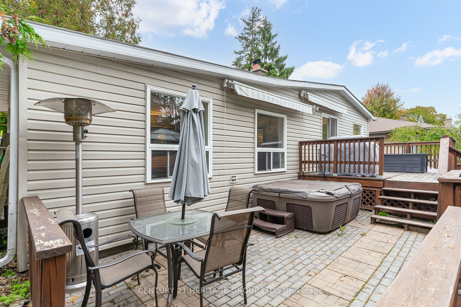67 Davidson Dr